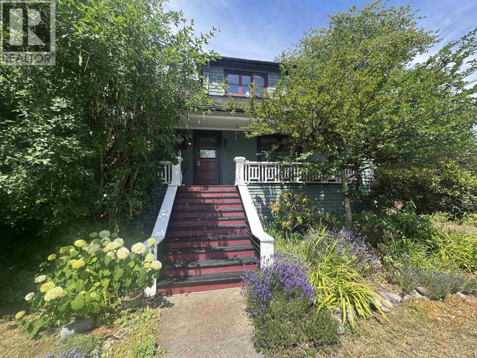 364 E 14TH STREET