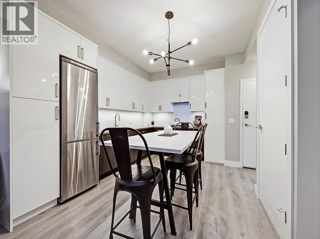 208, 1521 26 Avenue SW