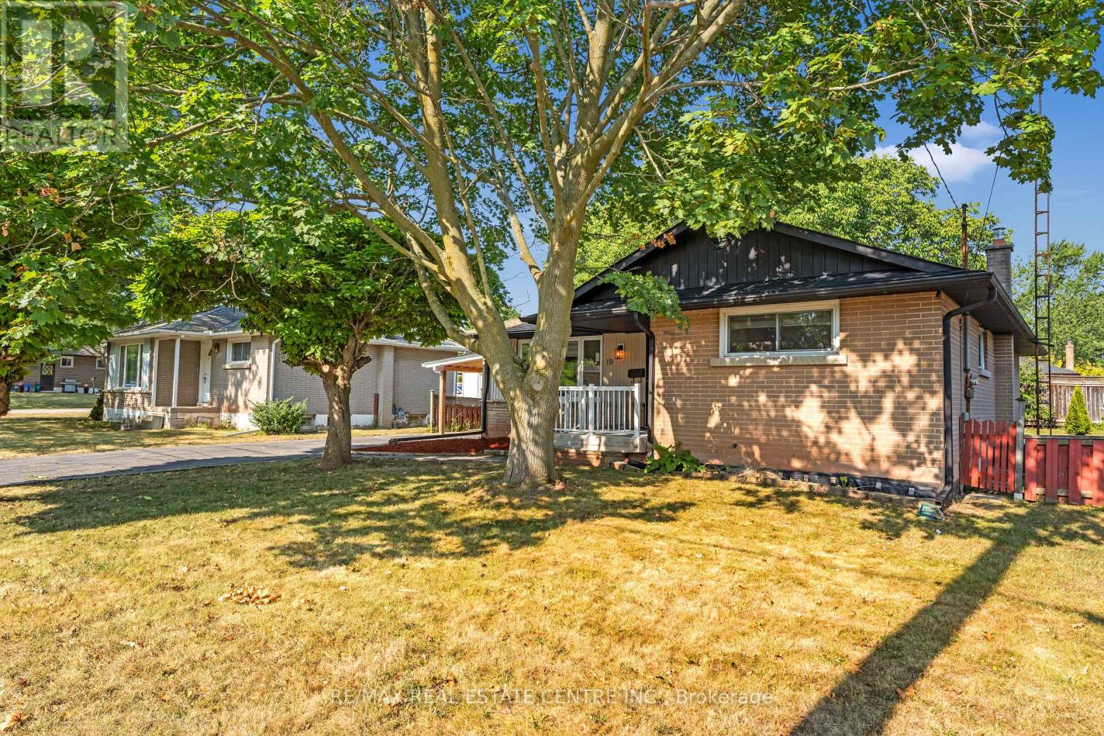 19 OLD ORCHARD AVENUE