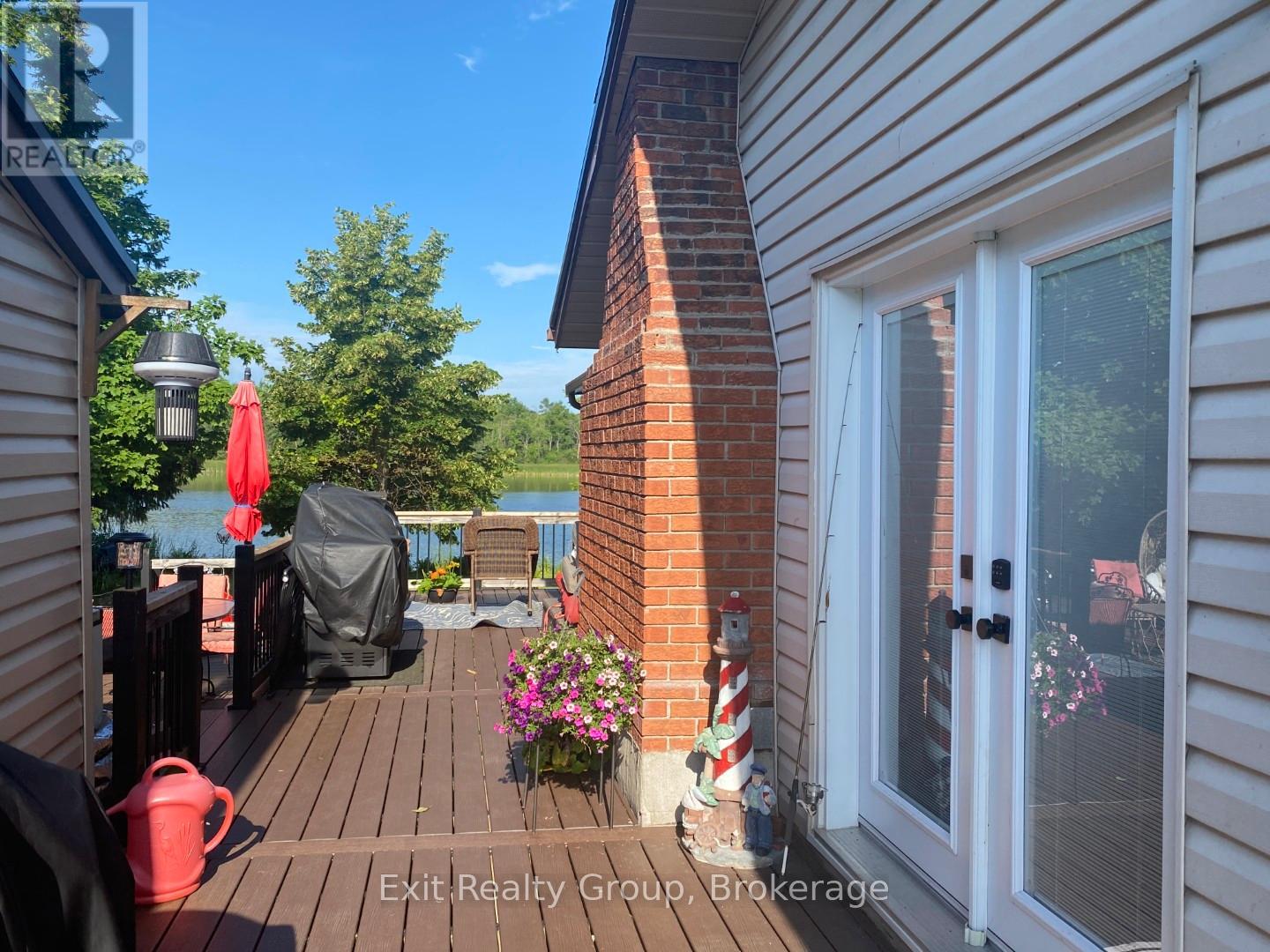66 RODGERS ROAD - Photo 4