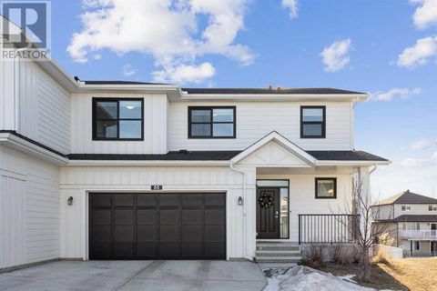 55 Harvest Grove Common NE Calgary AB T3K2M6