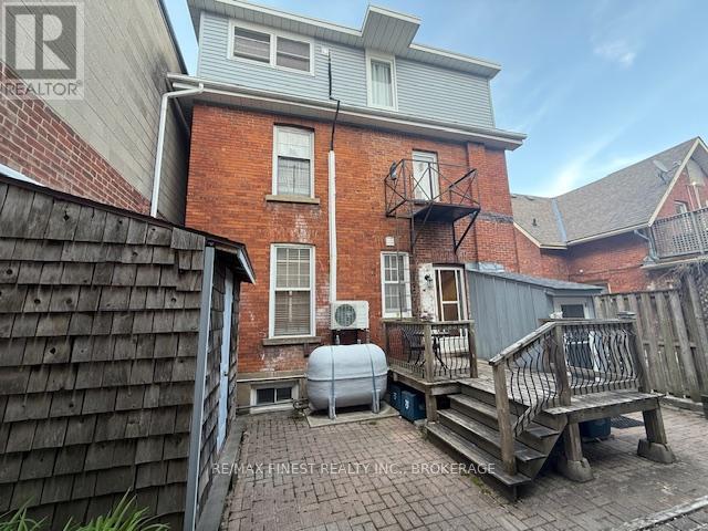 166 QUEEN STREET