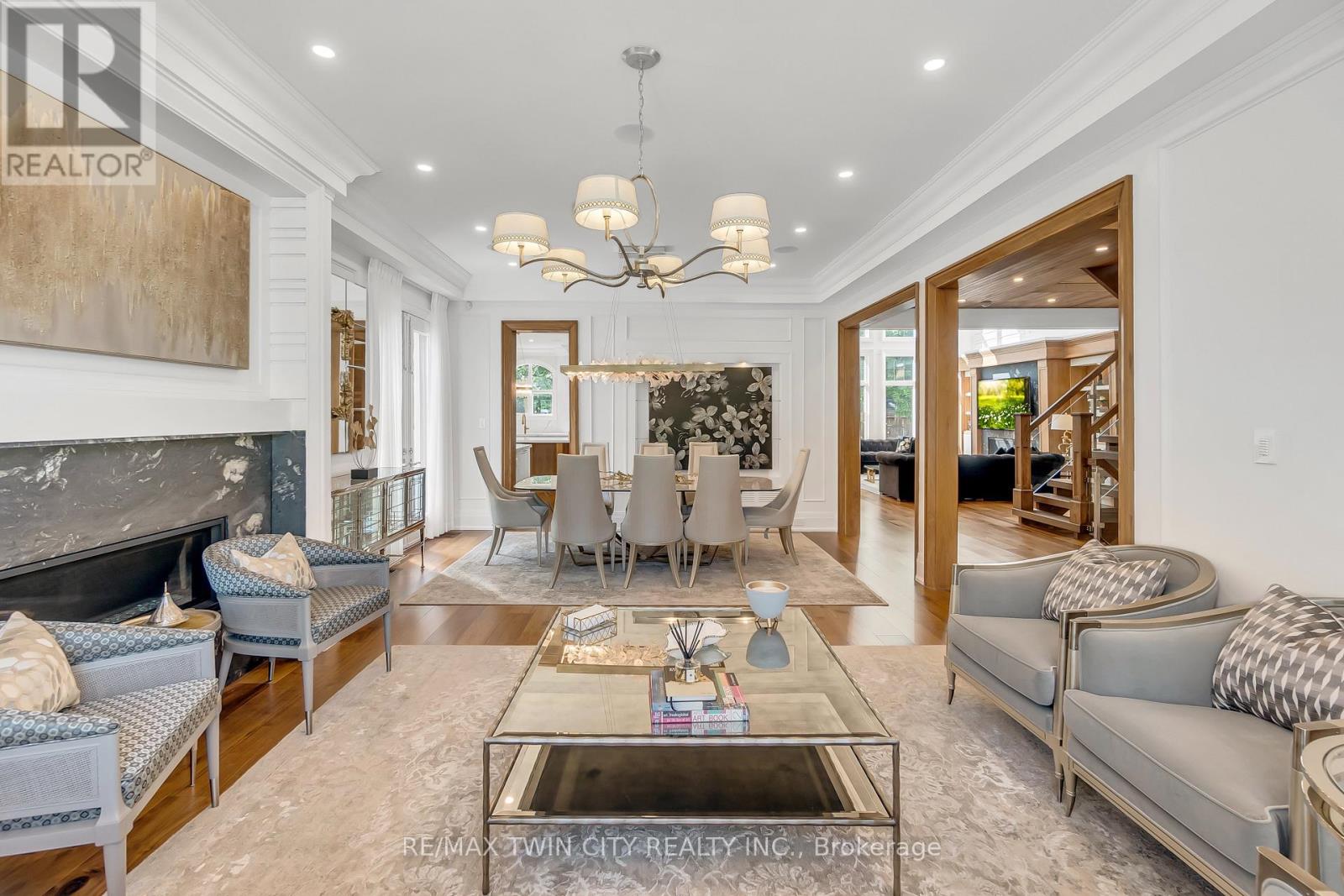 2115 REBECCA STREET