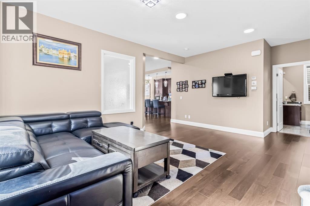 39 Cornerstone Gardens NE