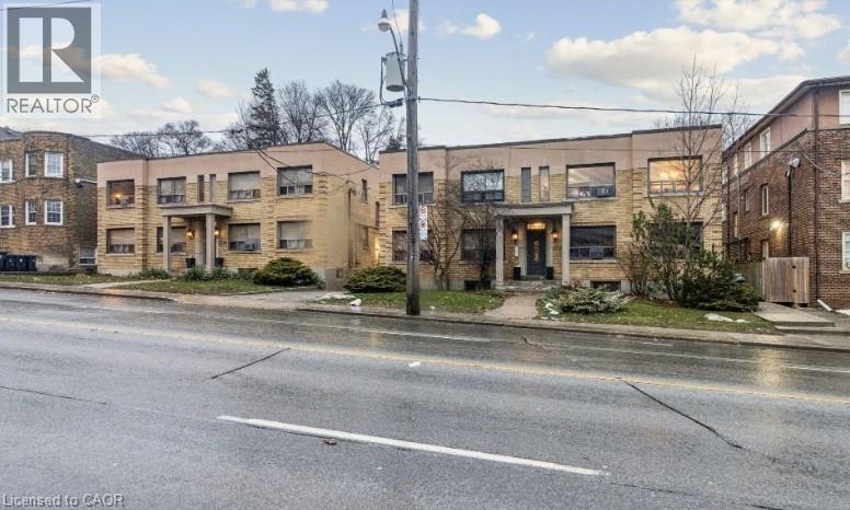 1703 & 1705 BATHURST Street