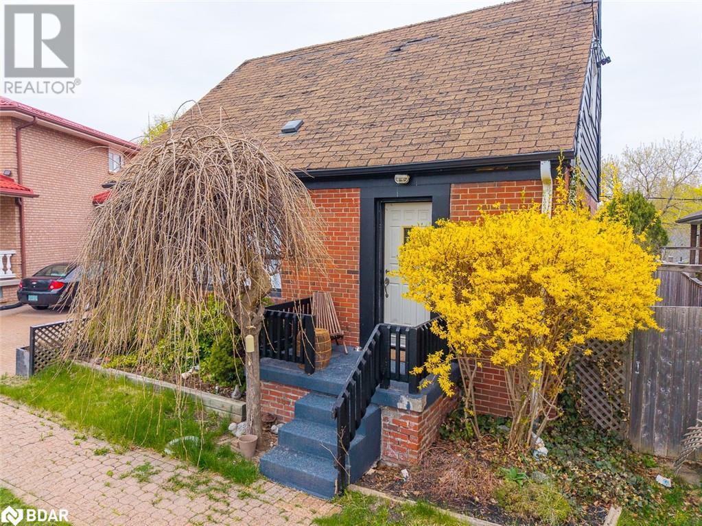 65 BARRHEAD Crescent