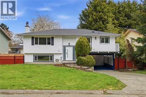 4391 Elnido Cres Saanich BC V8N5G8