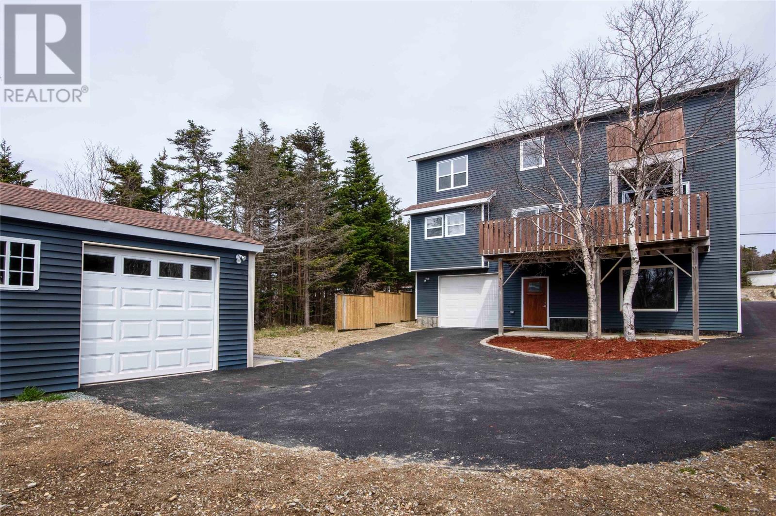 7 Christopher Street