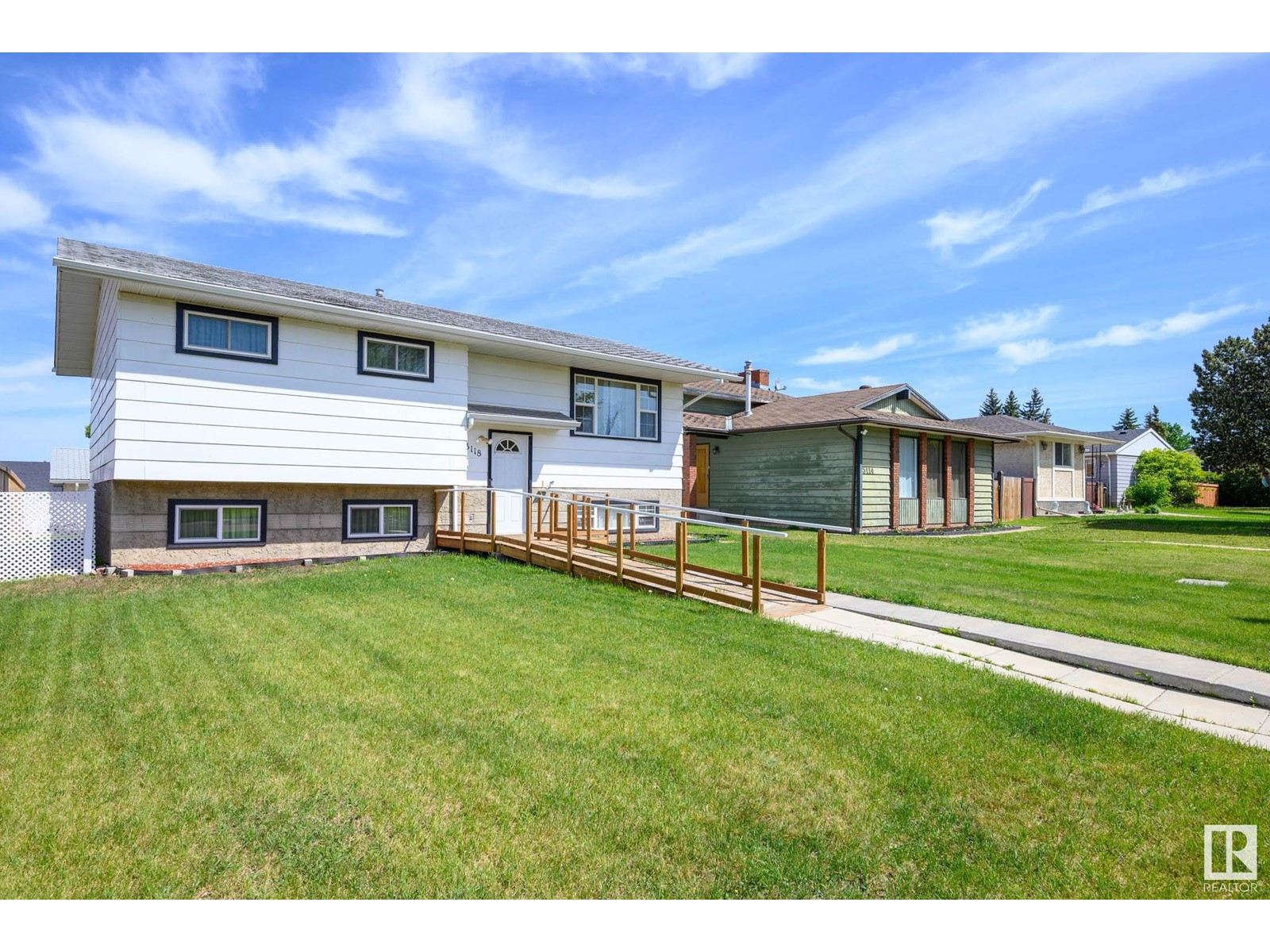 5118 17A AV NW