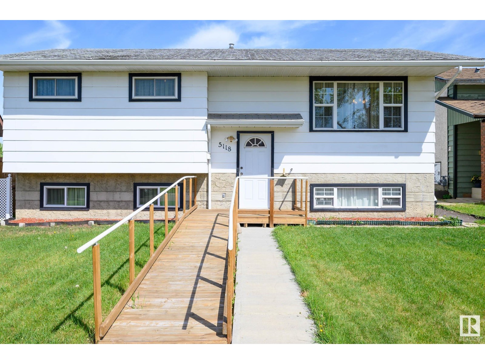 5118 17A AV NW