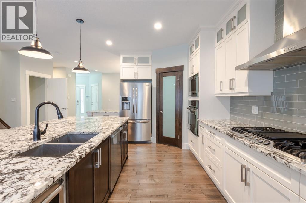 148 Baysprings Court SW