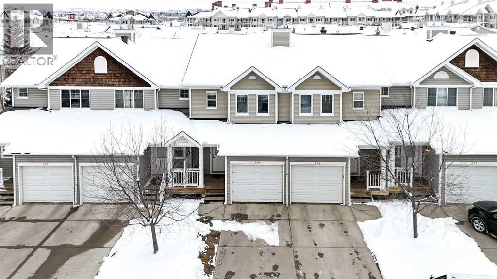 208 Country Village Manor NE