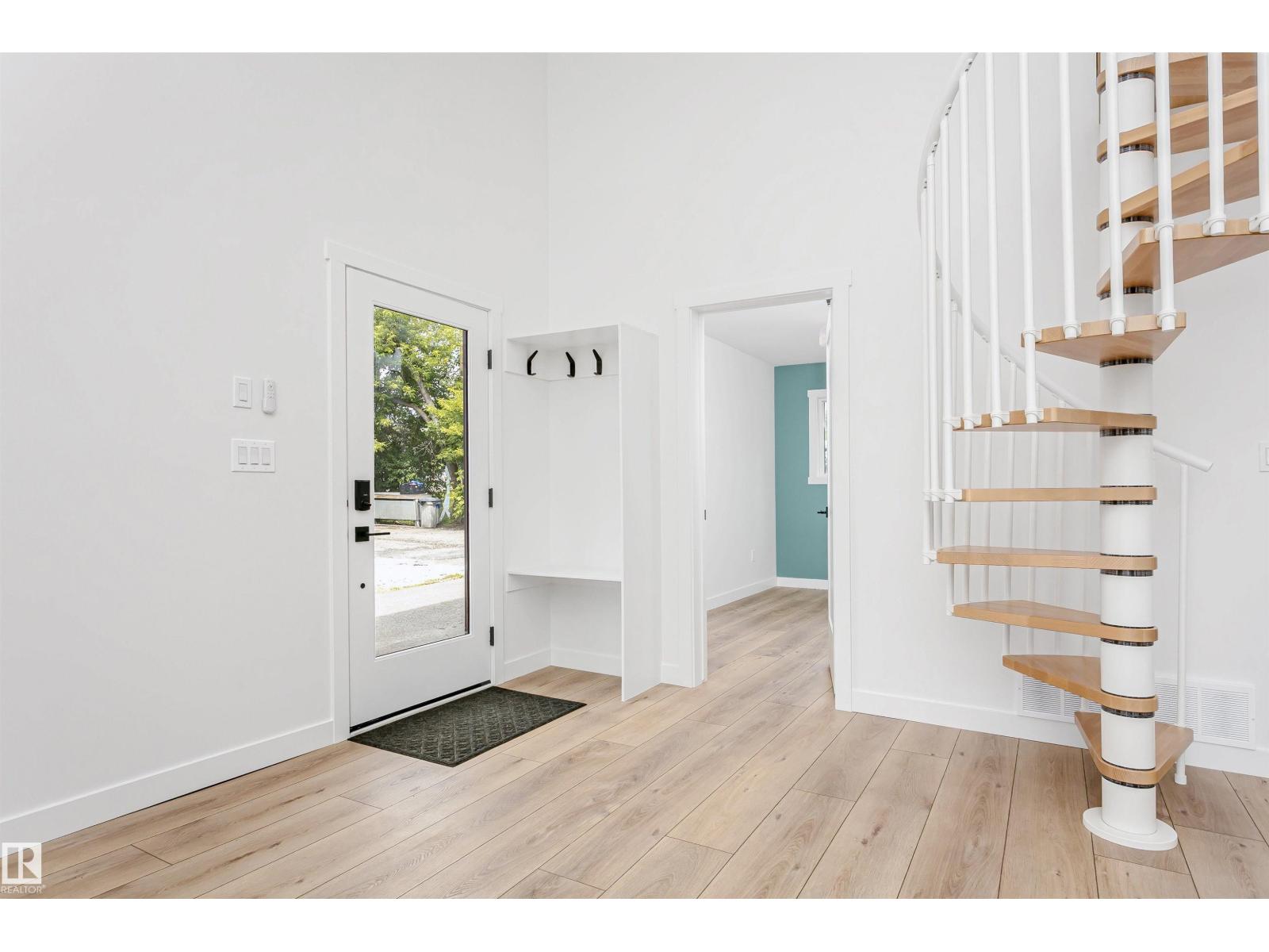 24, 55022 STE. ANNE TR