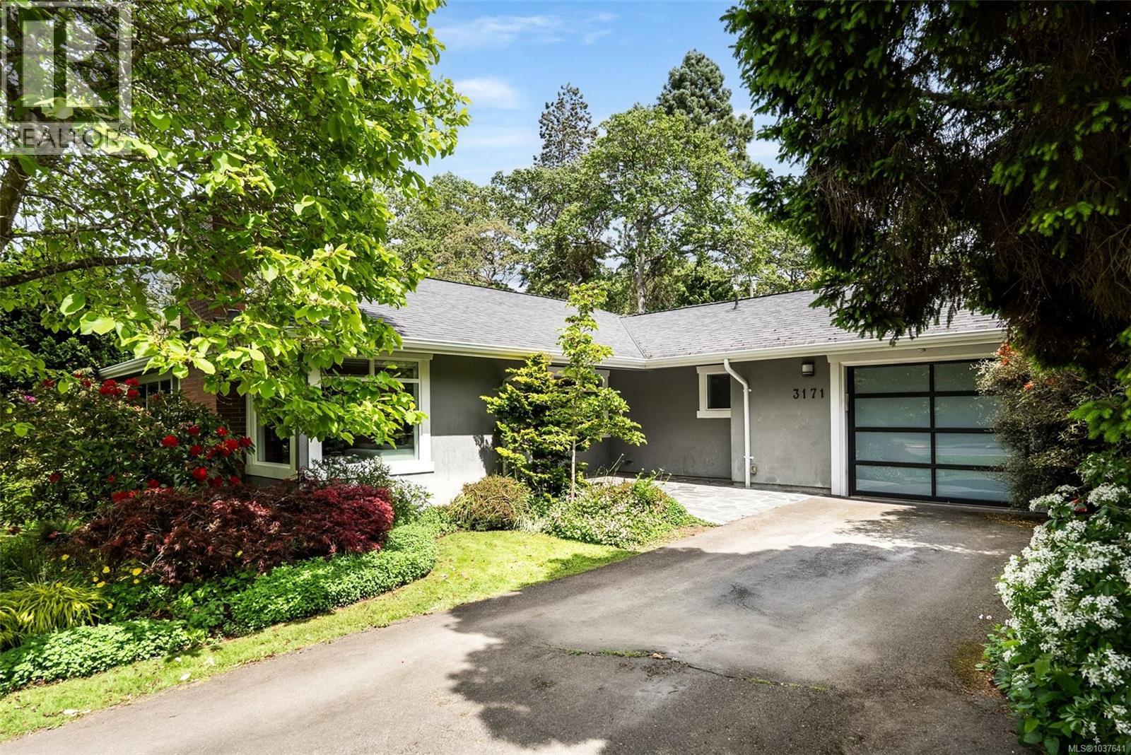 3171 Henderson Rd