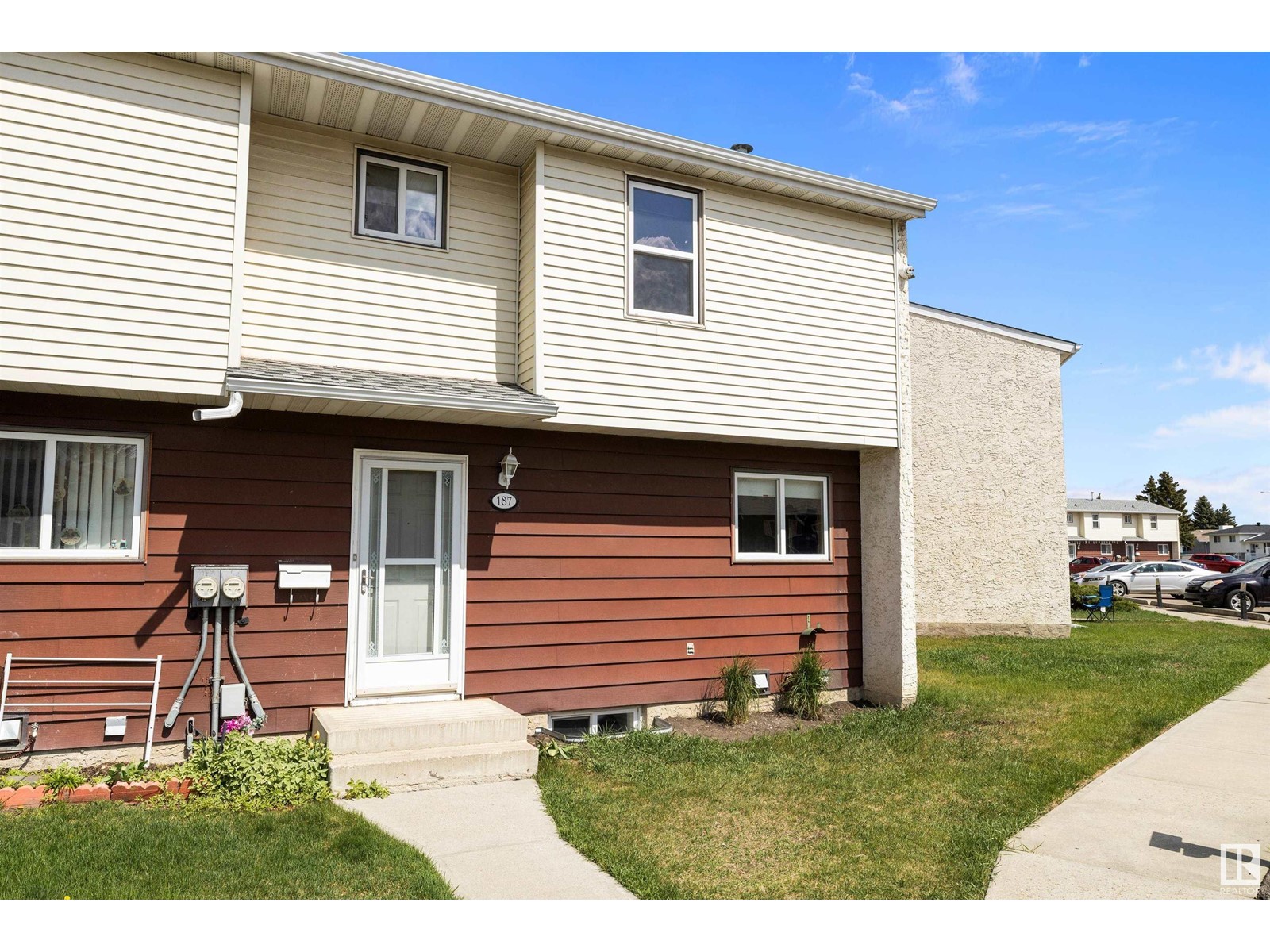 187 HARRISON DR NW