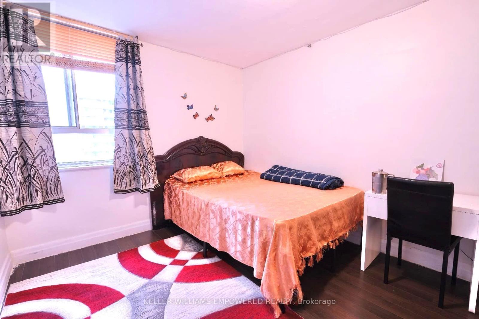 2603 - 1 MASSEY SQUARE