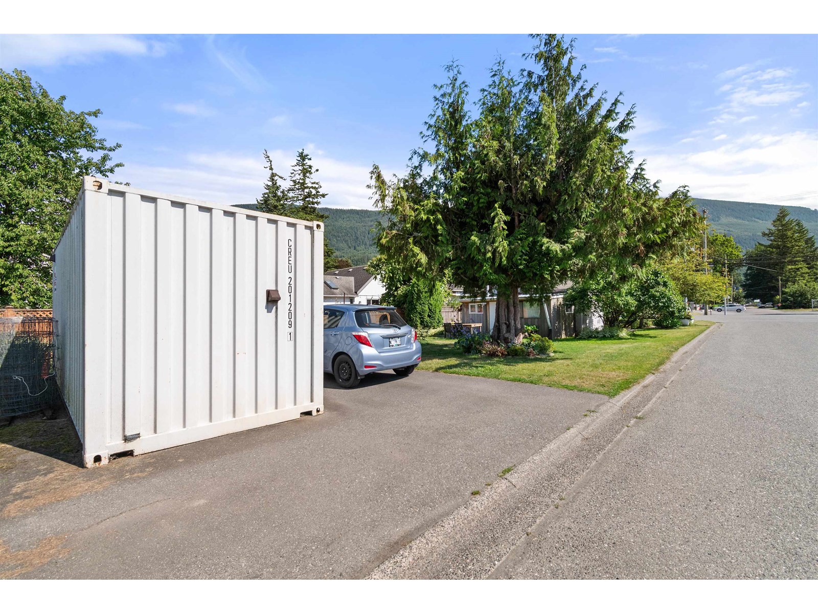 42259 YARROW CENTRAL ROAD|Yarrow