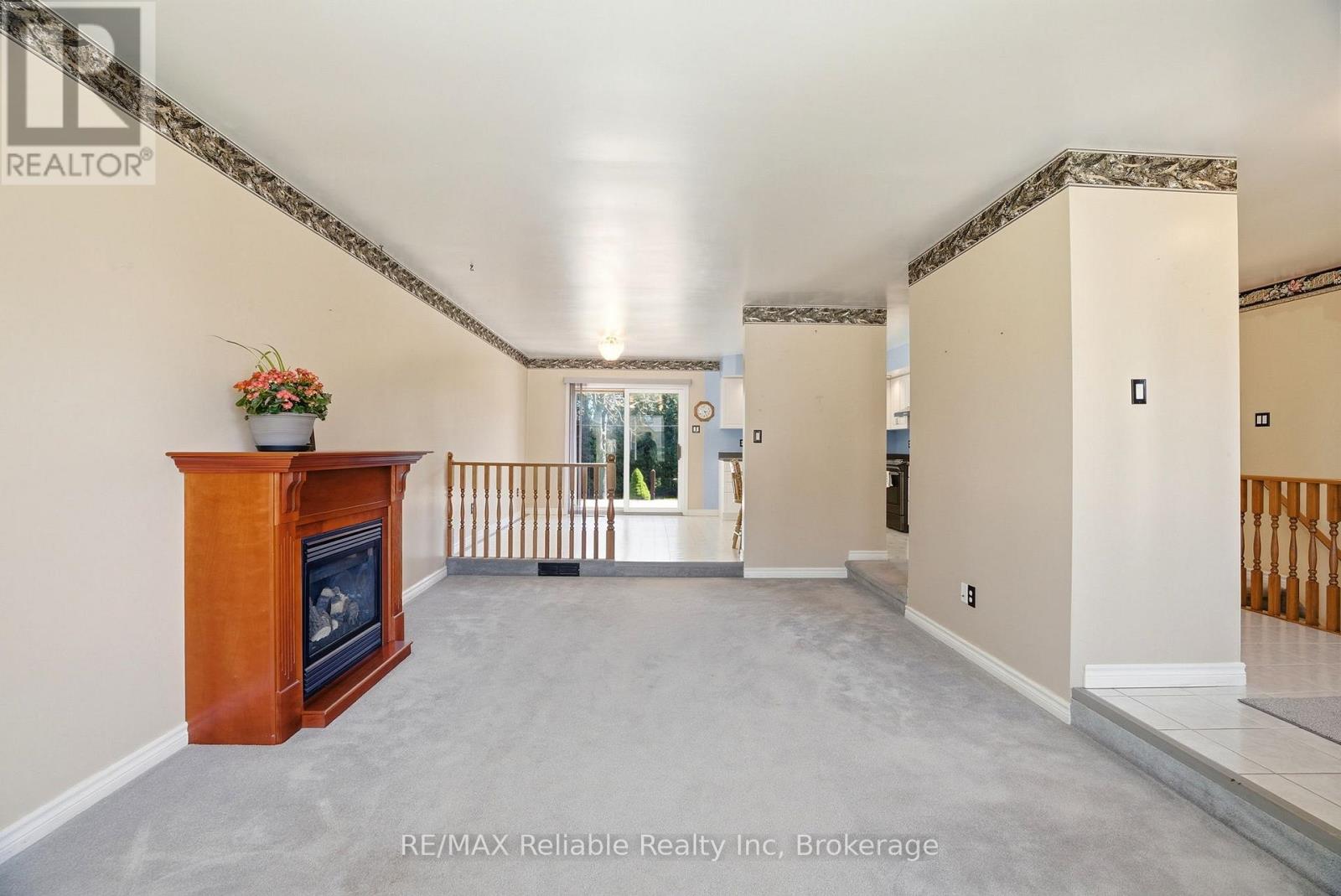 235 WILLIS WAY