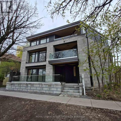 112 QUEEN ELIZABETH DRIVE Ottawa ON K2P0Z5