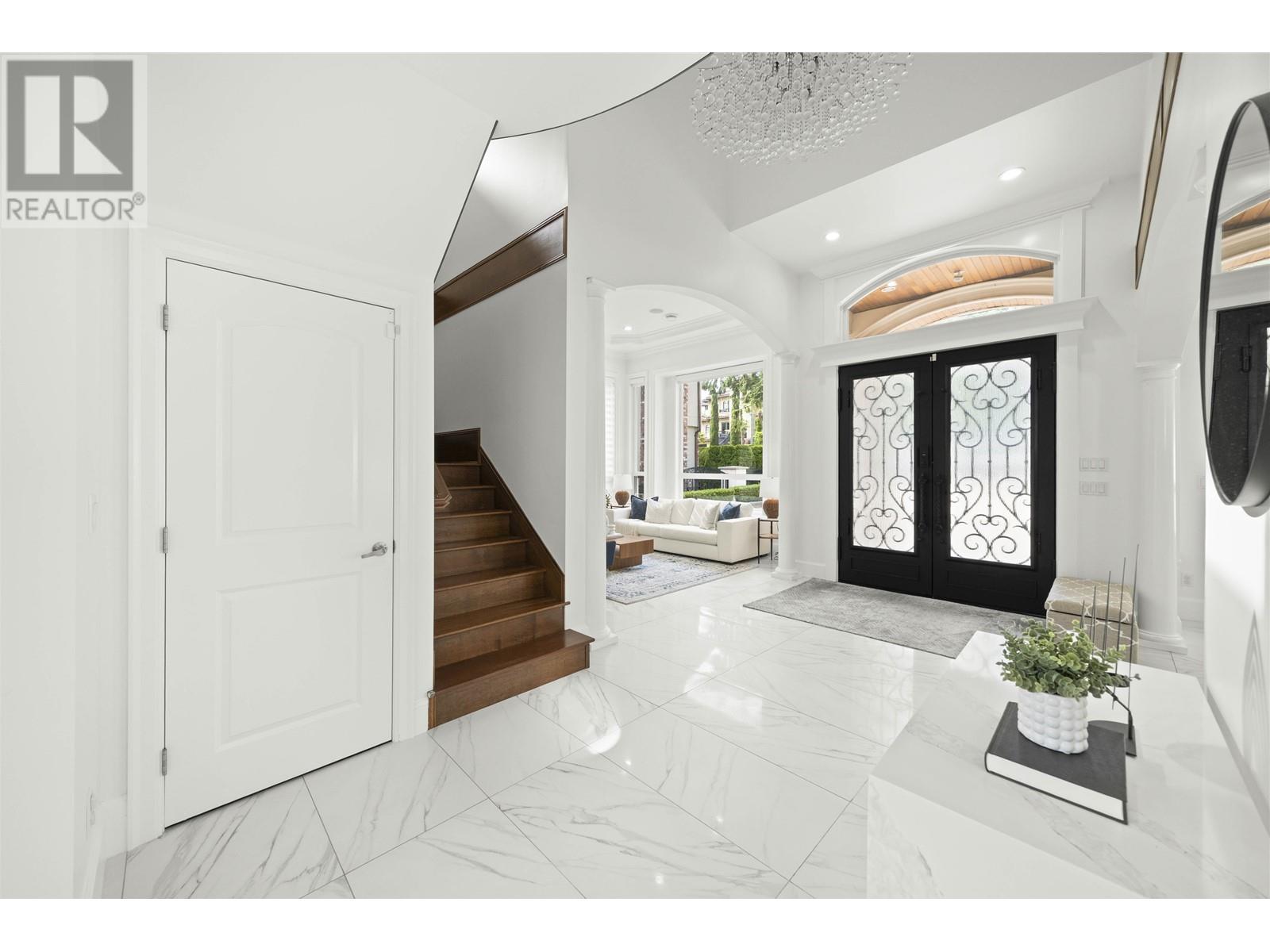 7638 AUBREY STREET
