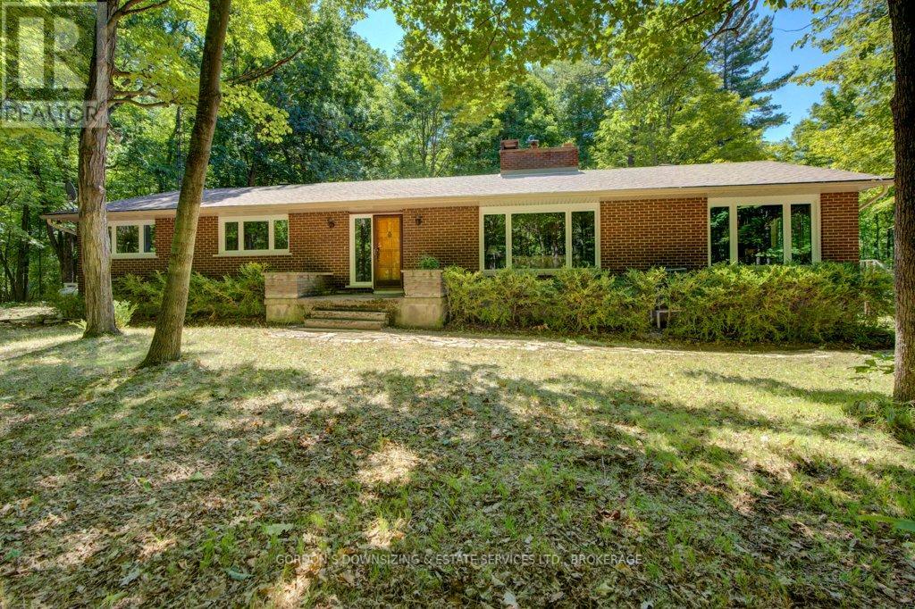 1600 GROUSEWOOD LANE