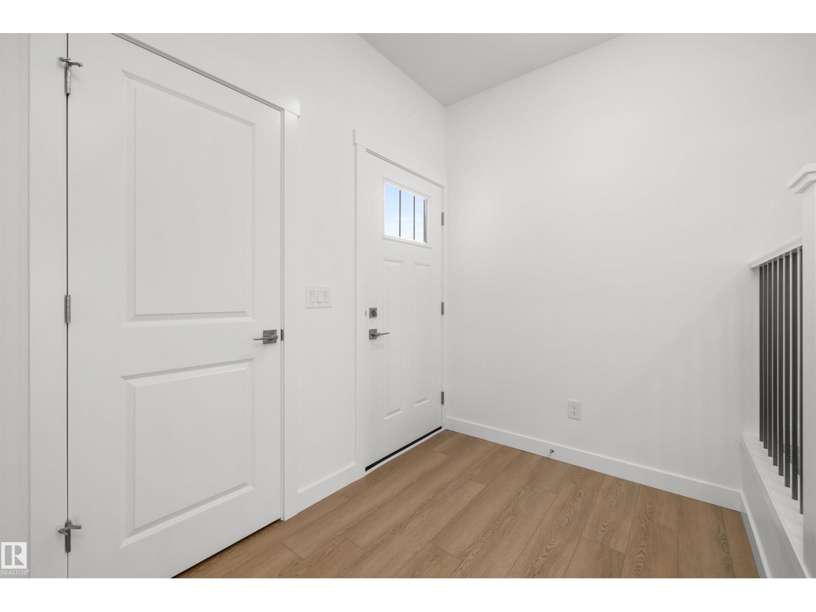 6292 180 AV NW