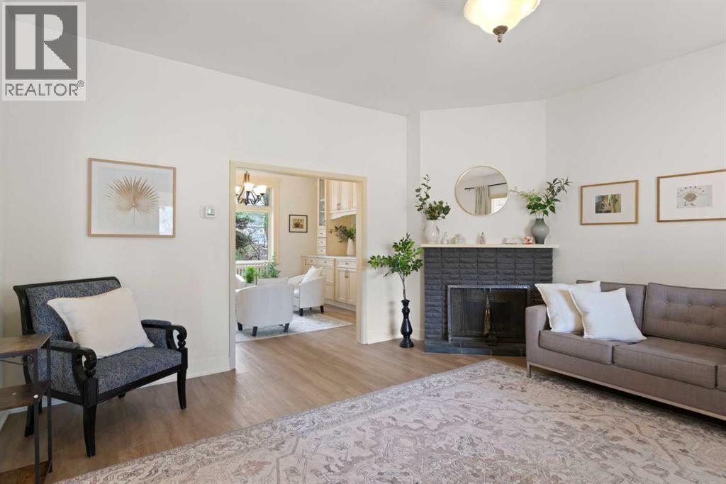 342 Superior Avenue SW