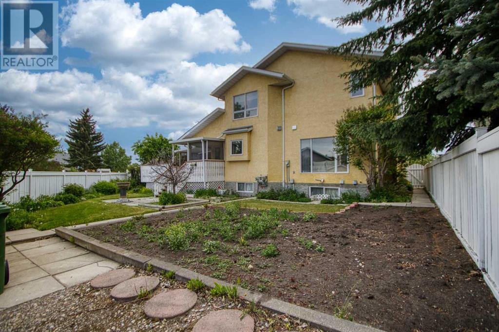 38 Tiller Place SE