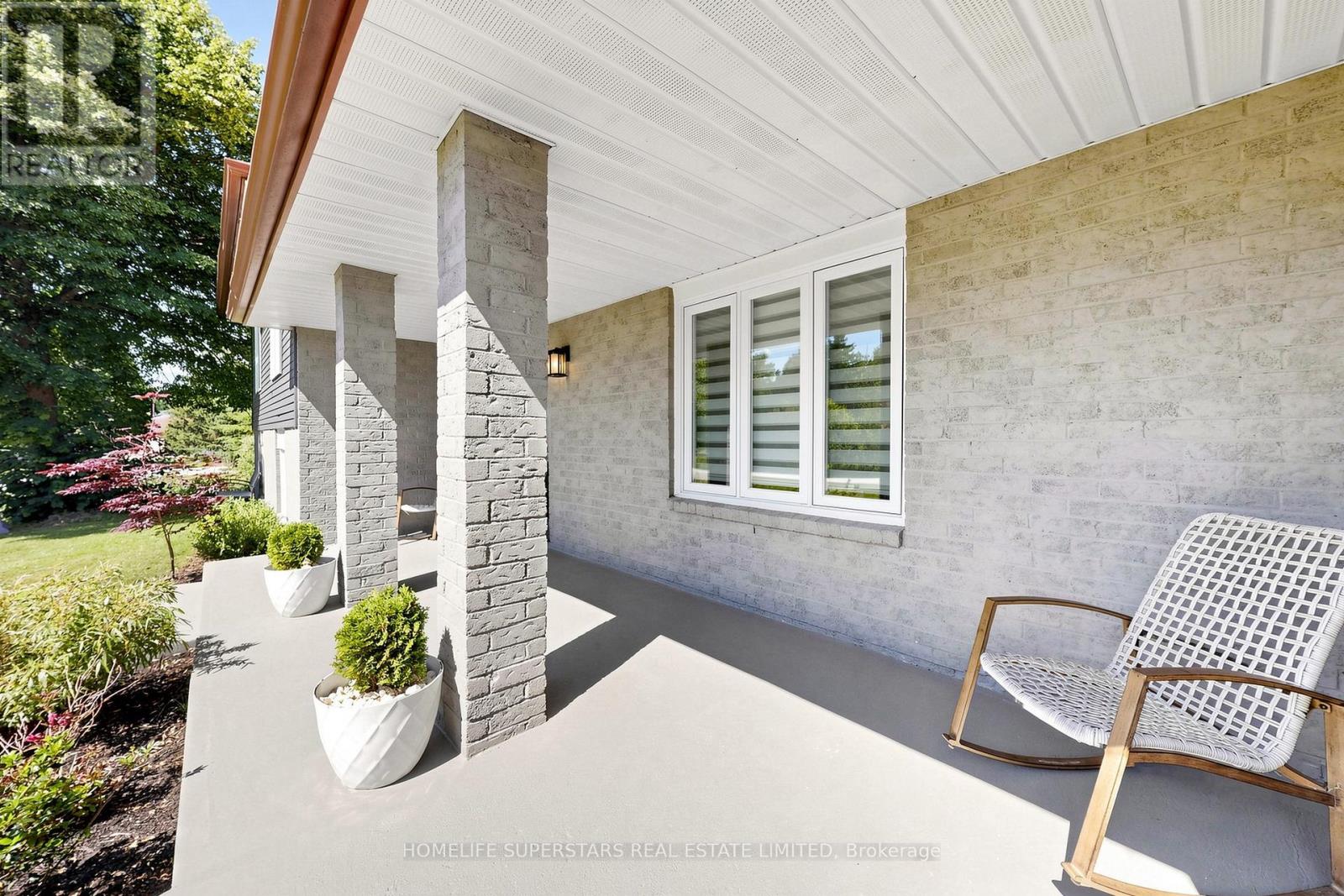 24 MCGREGOR DRIVE