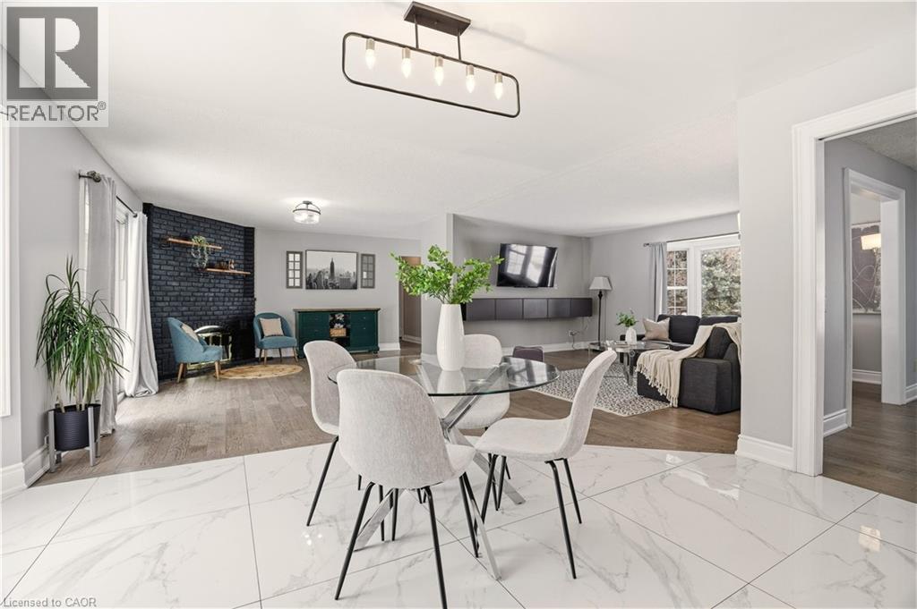 41 JOHN MARTIN Crescent