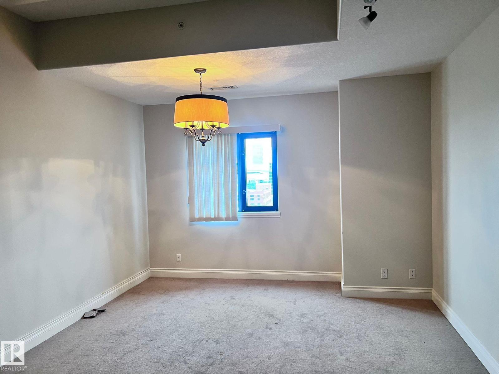 1006 10319 111 st NW