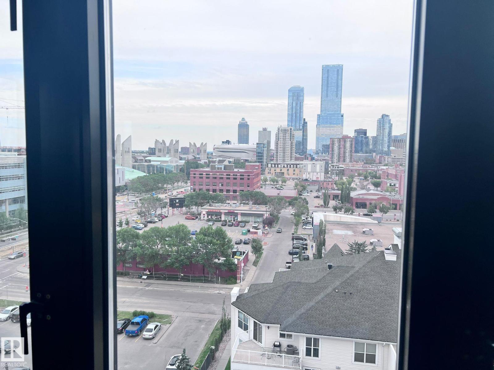 1006 10319 111 st NW