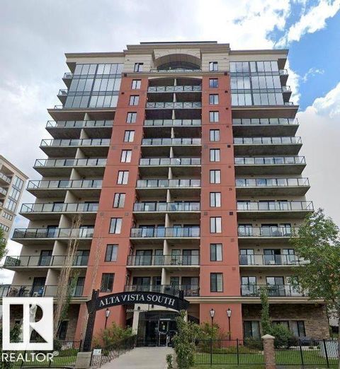 1006 10319 111 st NW Edmonton AB T5K0A2