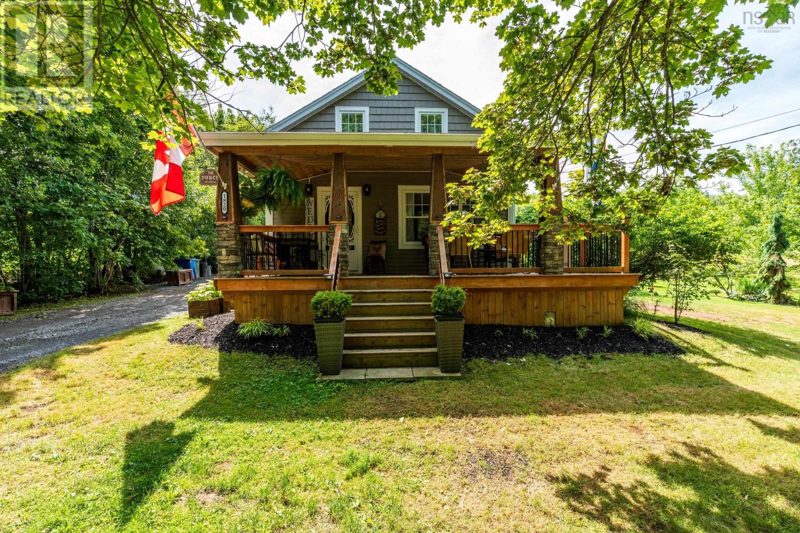 1820 Gaspereau River Road