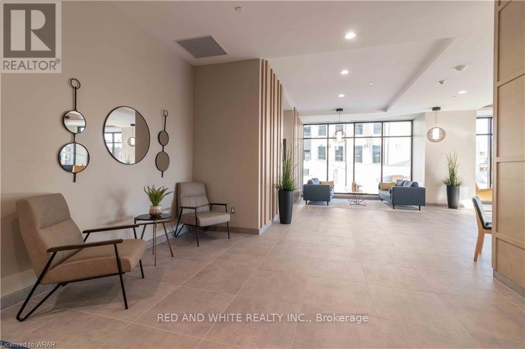 605 - 108 GARMENT STREET