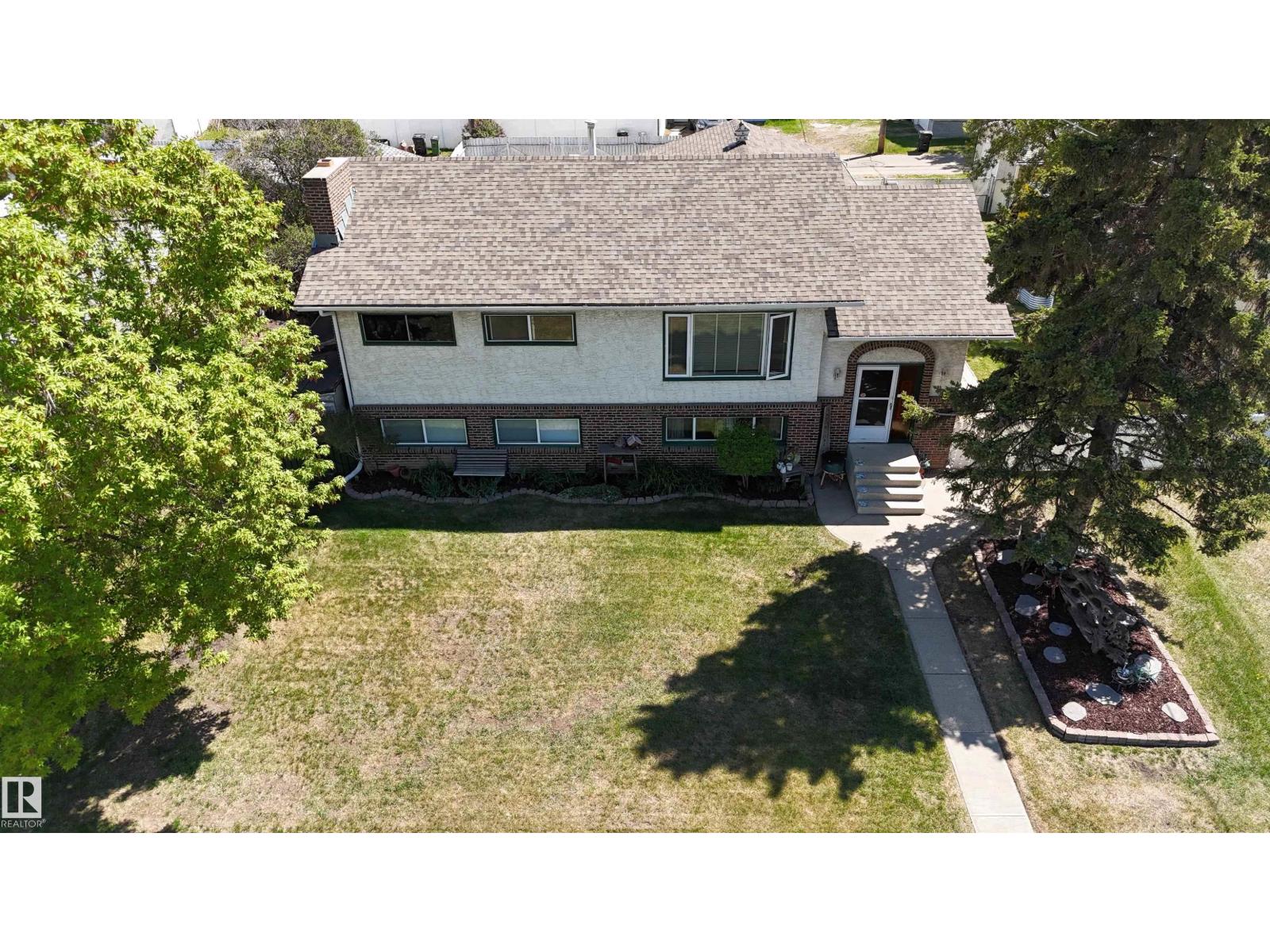 13315 136 ST NW