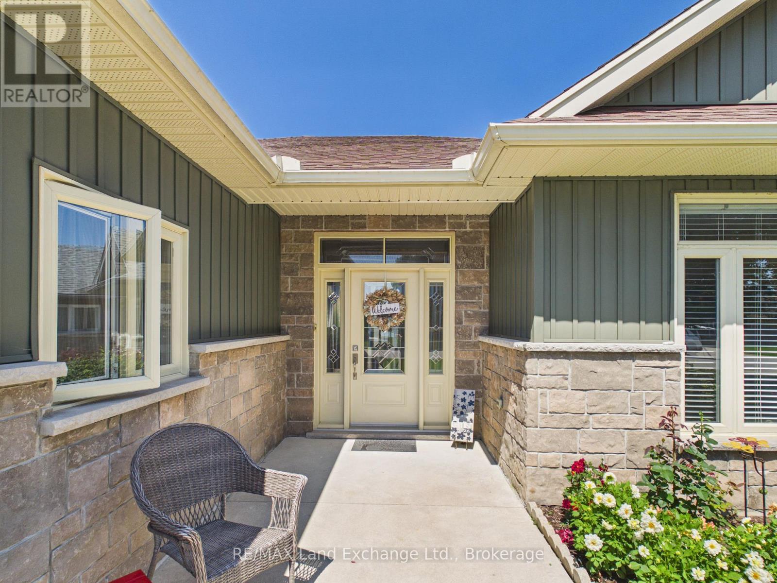 108 - 174 CARLOWAY TRAIL