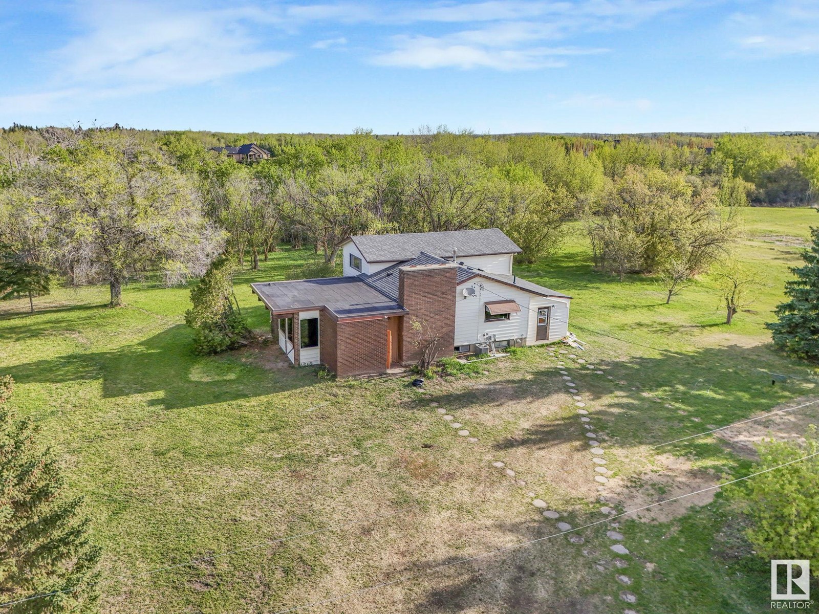 53003 RGE ROAD 223