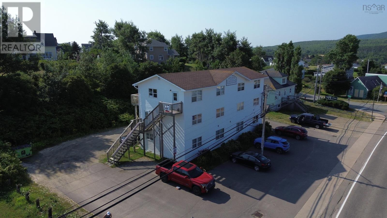 15770 Central Avenue