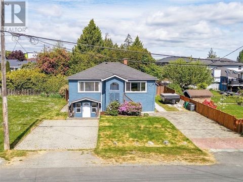 2962 Millgrove St Saanich BC V9A1X3