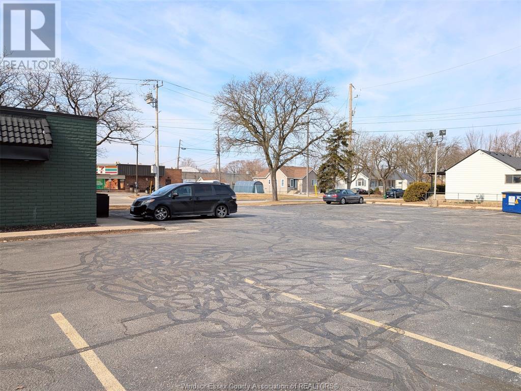 5150 TECUMSEH ROAD East