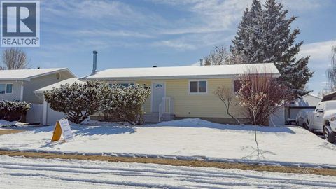 2109 17 Avenue Didsbury AB T0M0W0