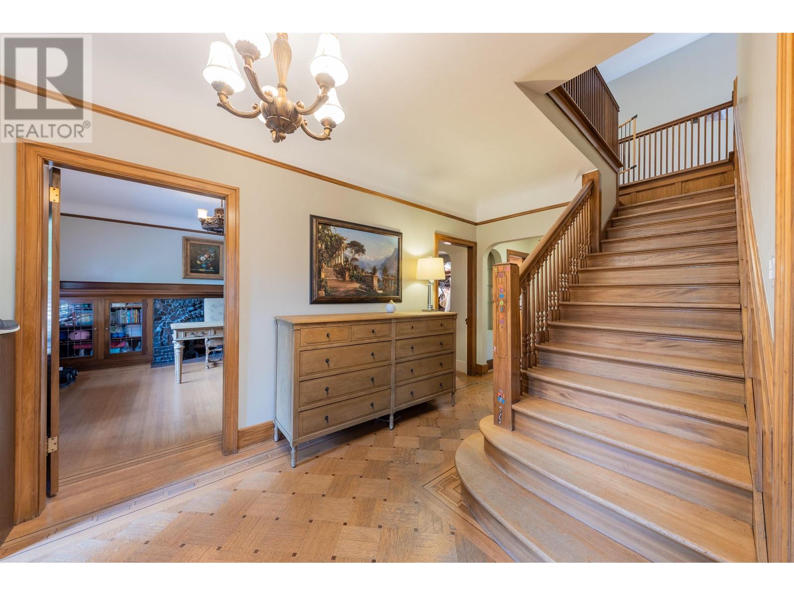 6026 ANGUS DRIVE