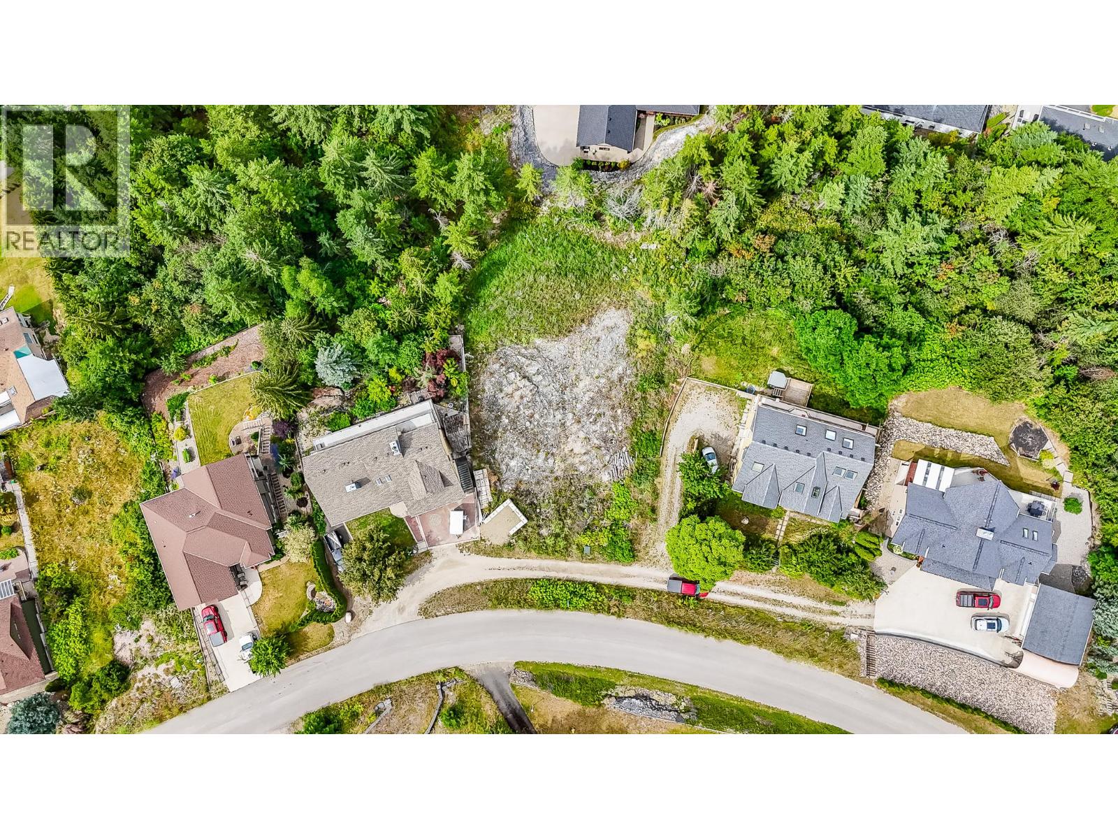 2361 Mount Tuam Crescent