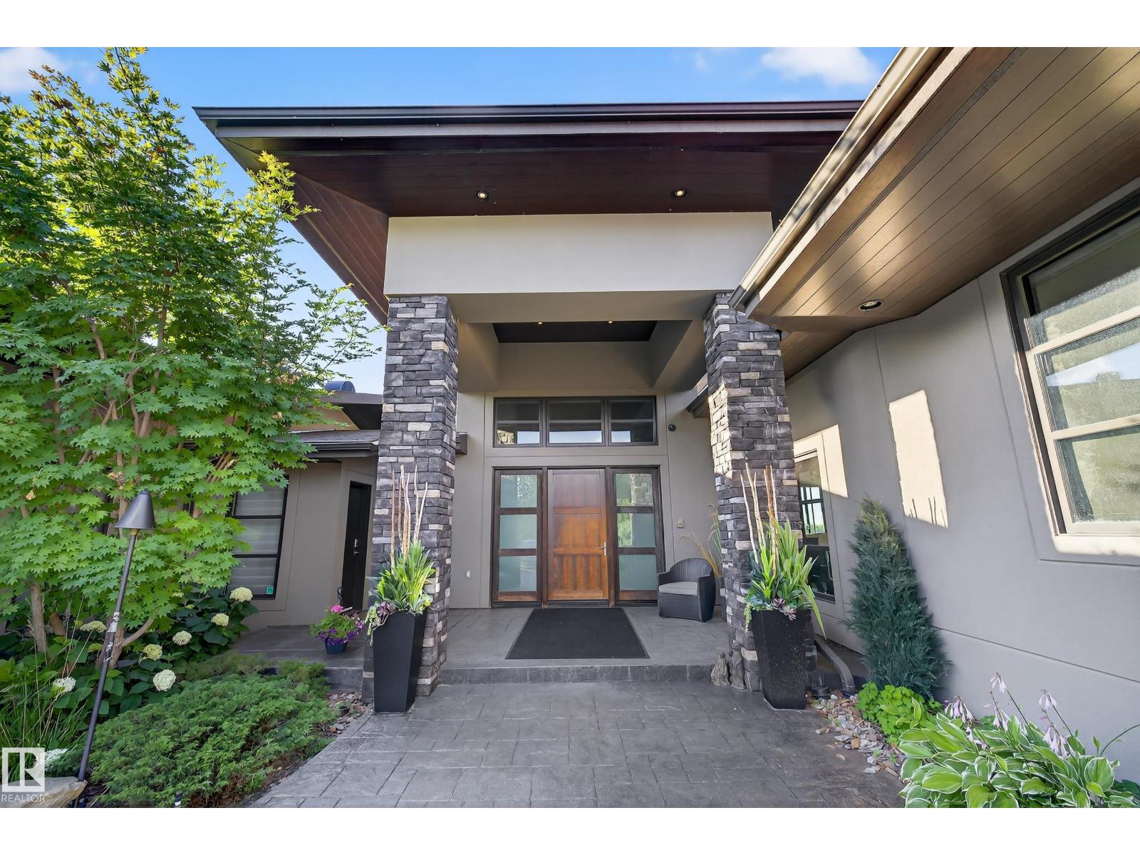 13758 VALLEYVIEW DR NW