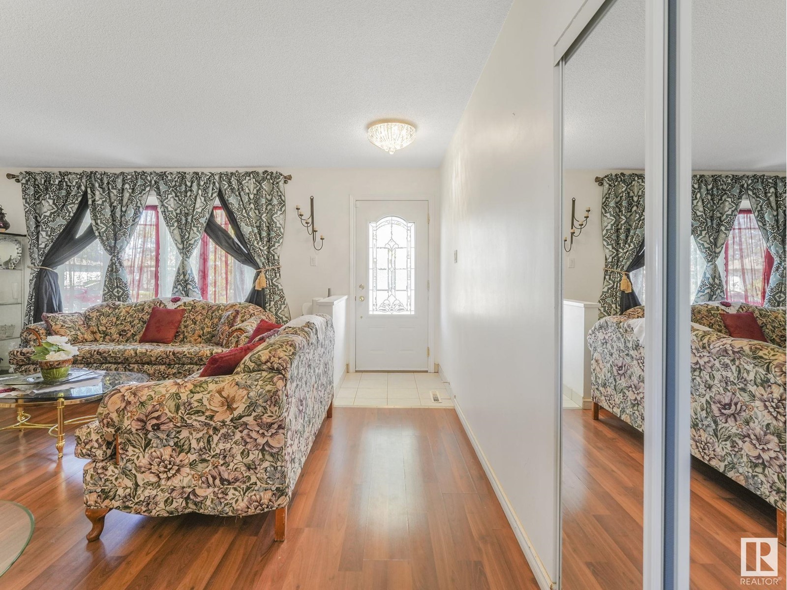 13312 68 ST NW