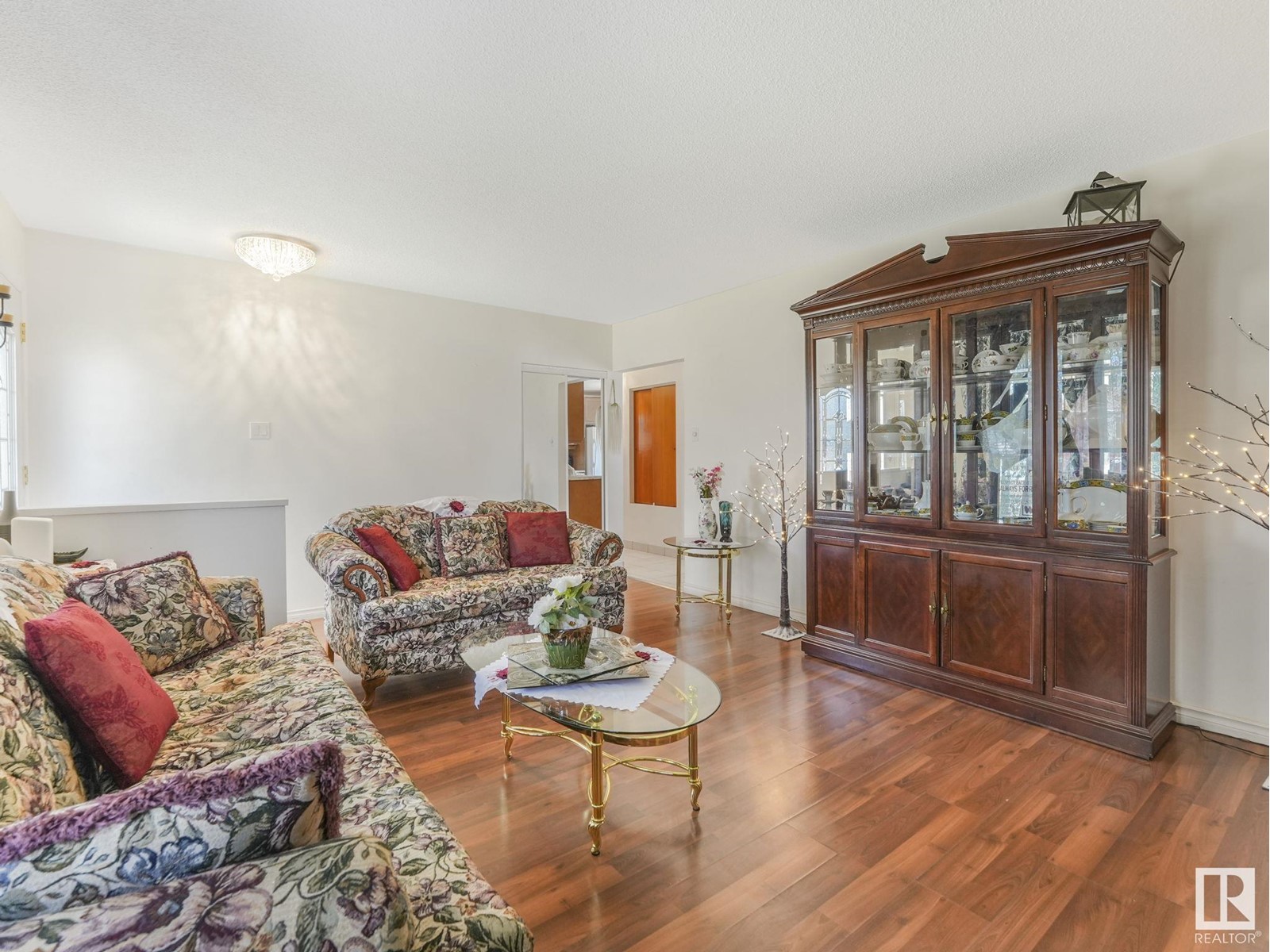 13312 68 ST NW