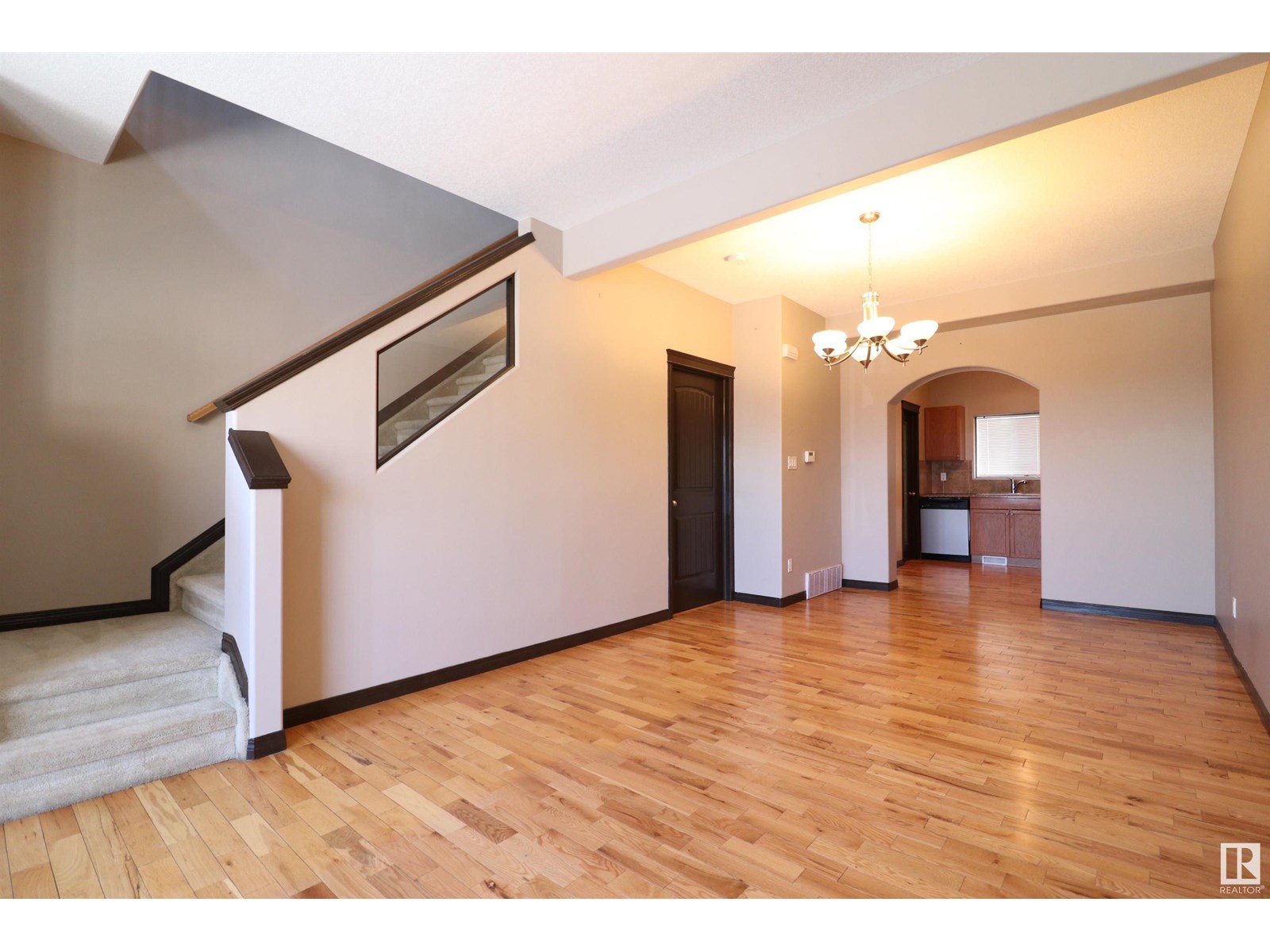 5106 146 AV NW