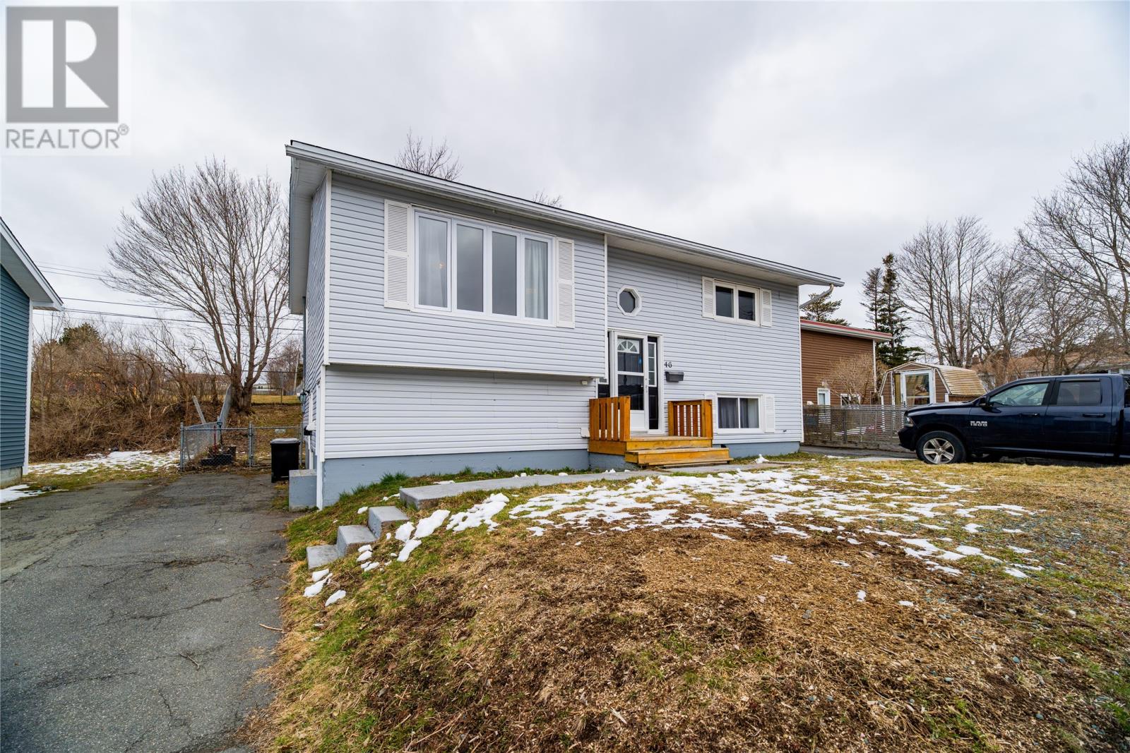 46 Holbrook Avenue