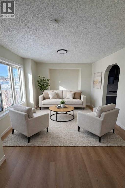 107 Harvest Oak Crescent NE